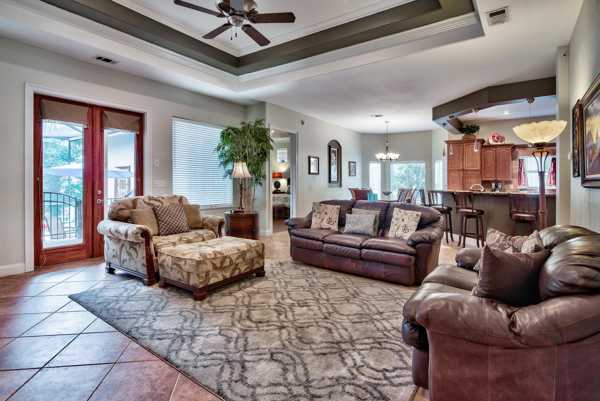 Snowbird Stays- Siesta Palms 