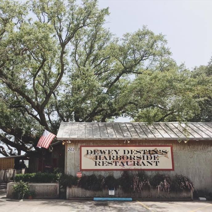 Destin Dining: Dewey Destin Harborside 
