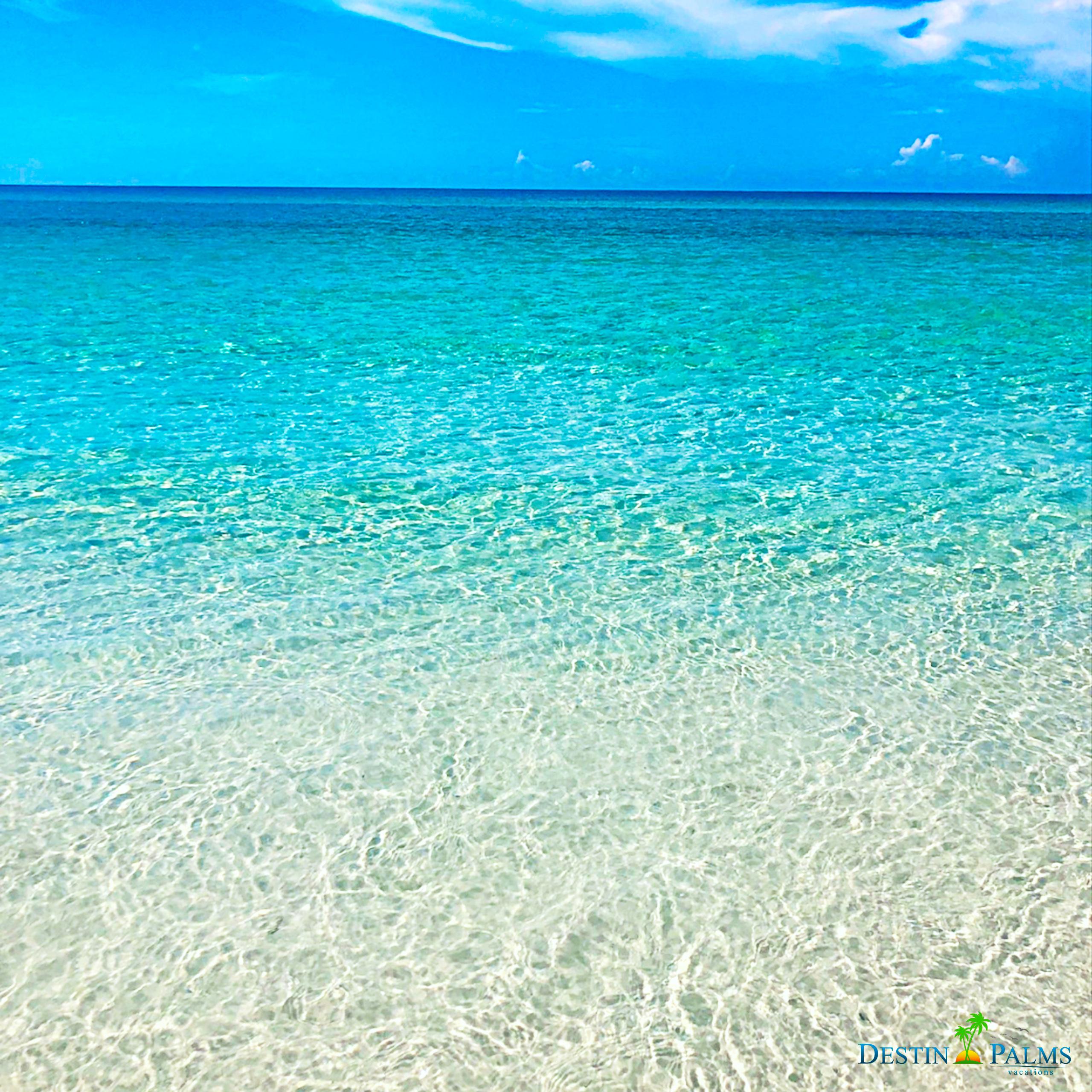 Reasons why Fall is a great time to visit the beach- No crowds 