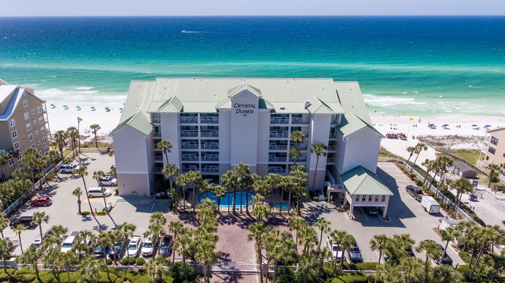 Dunes of Crystal Beach Destin: A Traveler's Guide to Coastal Paradise